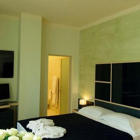 Le Notti In Villa ฟอนตาเนลลาโต ภายนอก รูปภาพ